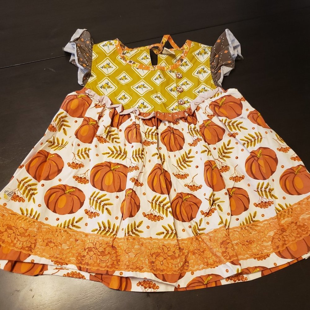 Wildflowers pumkin patch flutter top